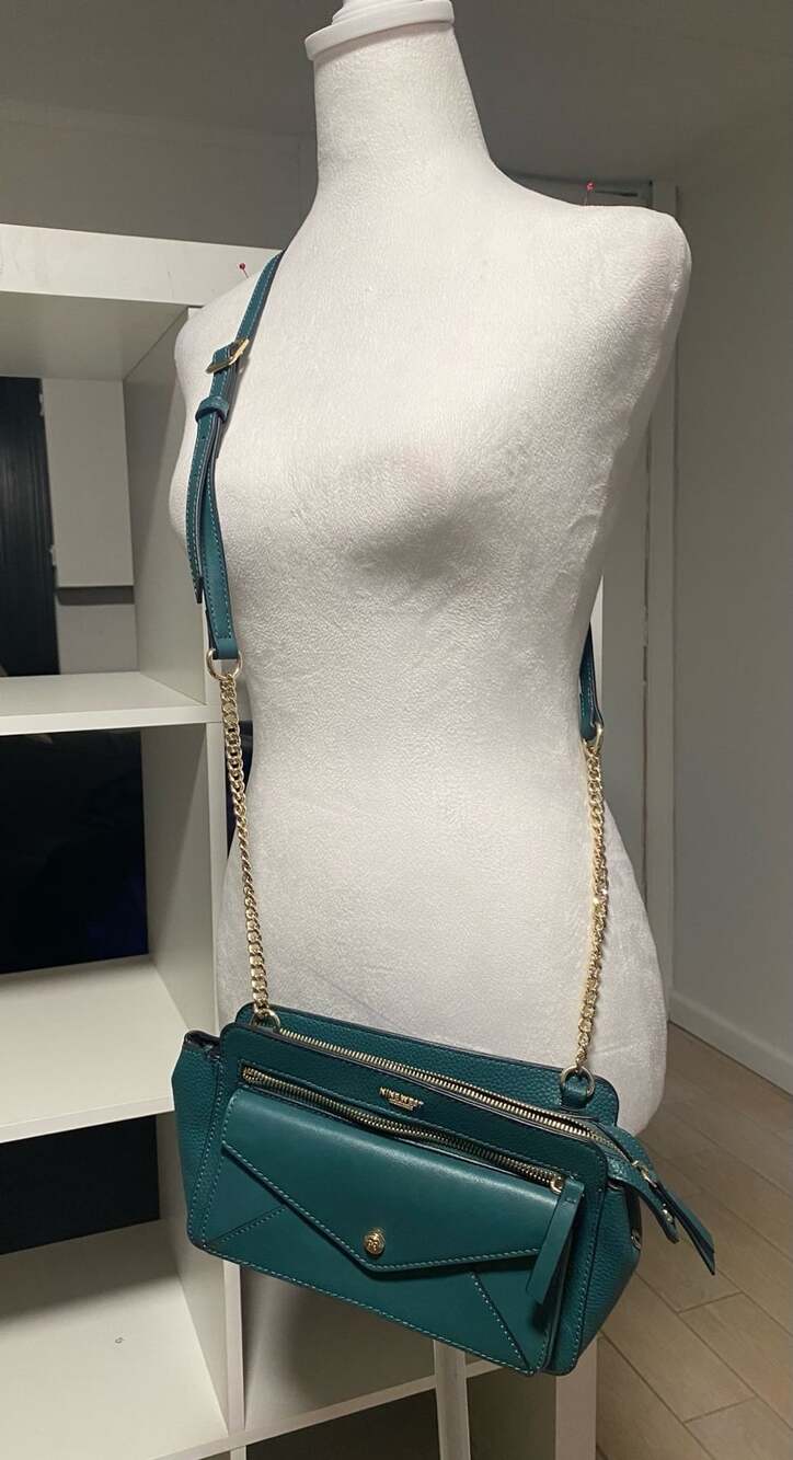 Nine West Crossbody Bag Green Faux Leather Chain Strap